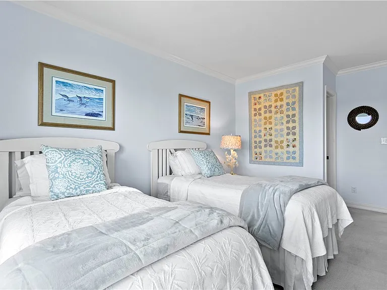3554 Ocean Drive 703S #604S — Photo 18