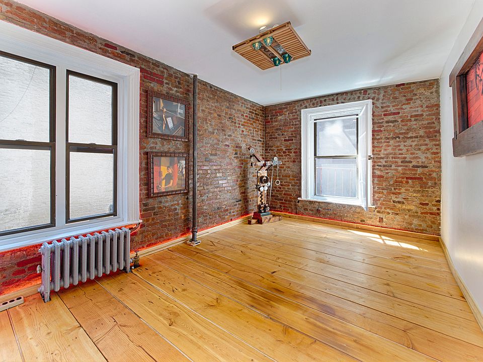 1st image of 177 Thompson St APT 7