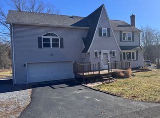 516 Brush Mountain Rd, Hollidaysburg, PA 16648