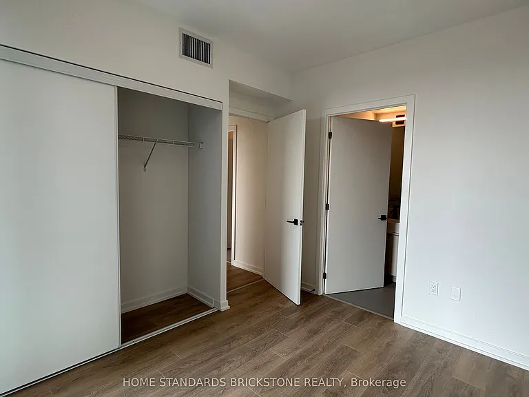 1285 Dupont St #1701 — Photo 11