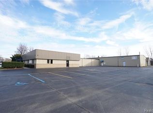 510 Savage Rd, Belleville, MI 48111