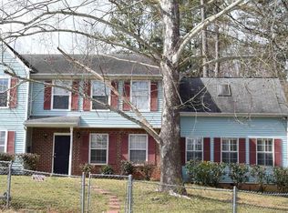 3479 Meadowlane Cir SW, Atlanta, GA 30331