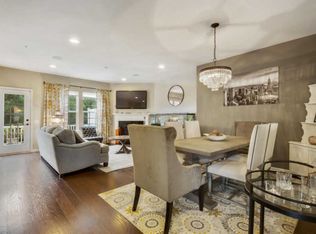 102 Halliard Dr, Eatontown, NJ 07724