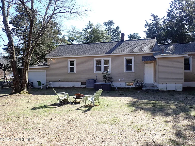 1490 Davidson Ave — Photo 6