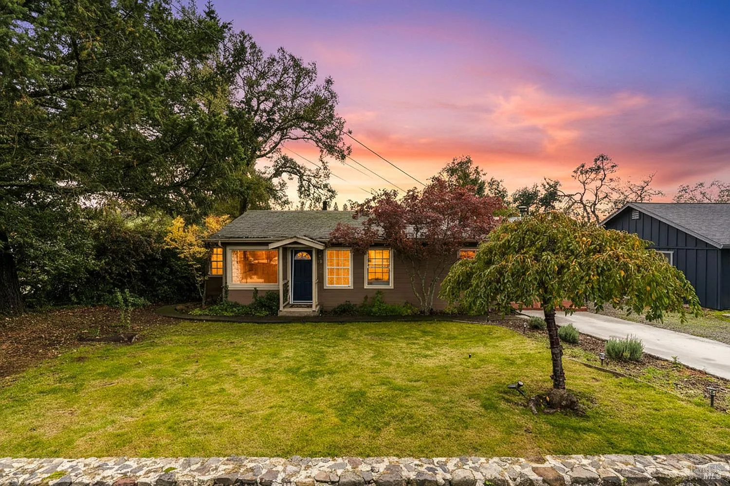 355 Sky Oaks Drive - Photo 2