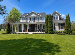 15 Hunters Chase, Etters, PA 17319