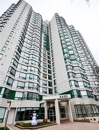 3 bed, $3,000 — Photo 2