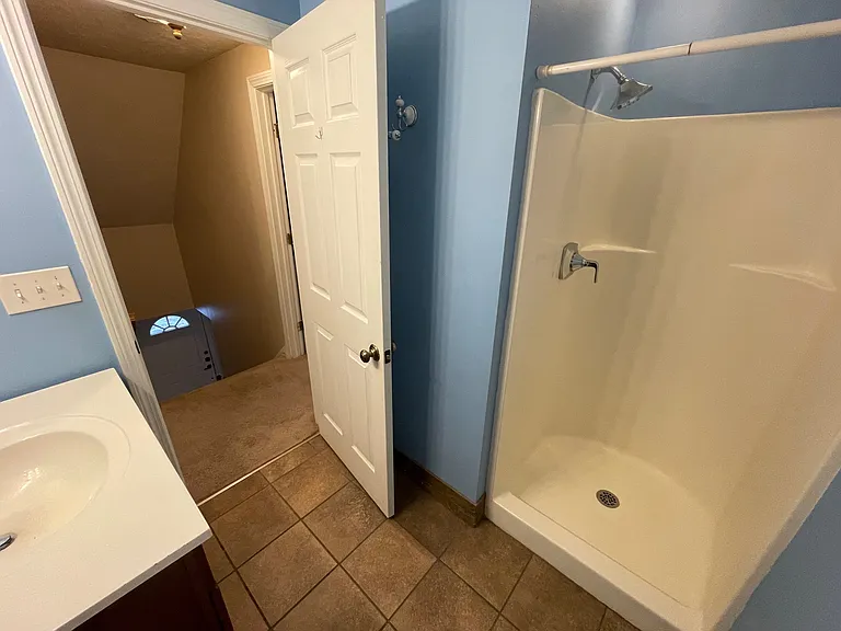 16 Bowstring Way — Photo 36