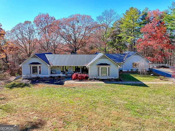 428 Orchard View Ln, Lakemont, GA 30552