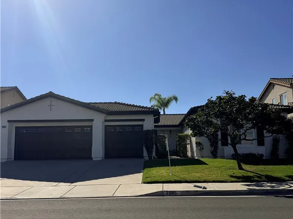 7085 Dove Valley Way, Corona, CA 92880
