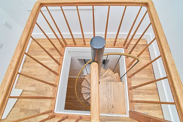 Rented by Living New York | media 9