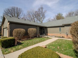 1 Abbey Rd, Perrysburg, OH 43551