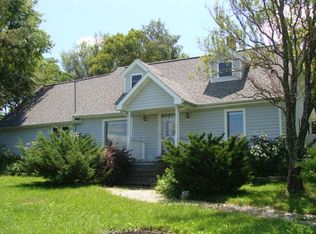 194 Turner School Rd, Fancy Gap, VA 24328