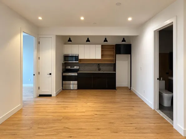 1618 Brooklyn Avenue image 1 of 8
