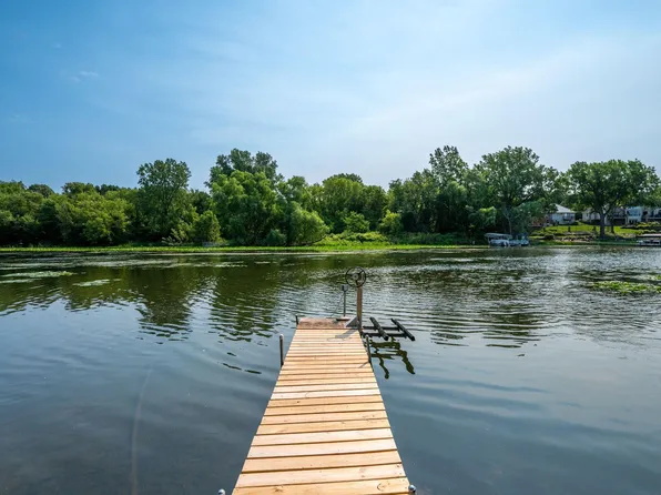 12050 48th Ave N, Plymouth, MN 55442