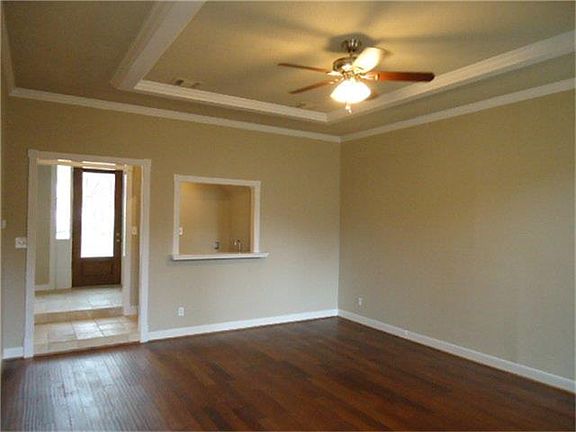 5th image of 3414 Haven Oaks Dr
