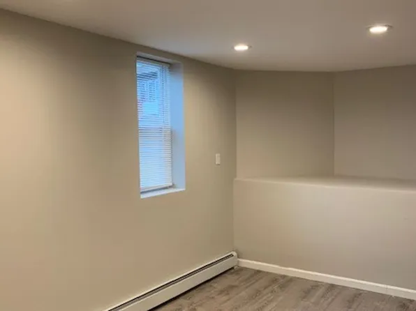 823 River Ave, 823 River Ave #2, Providence, RI 02908