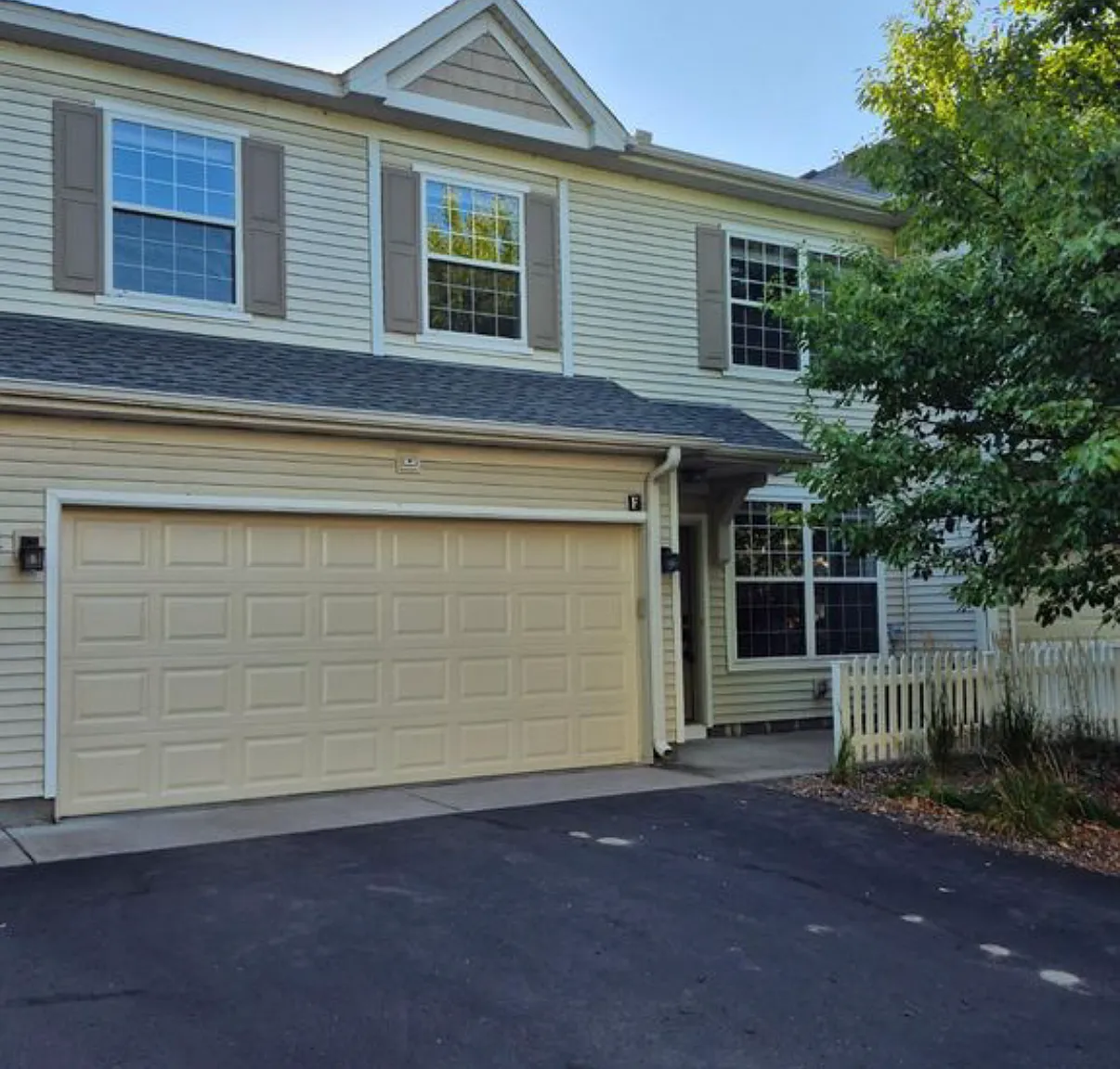 2 bed, 1632 sqft, $2,325 — Photo 1