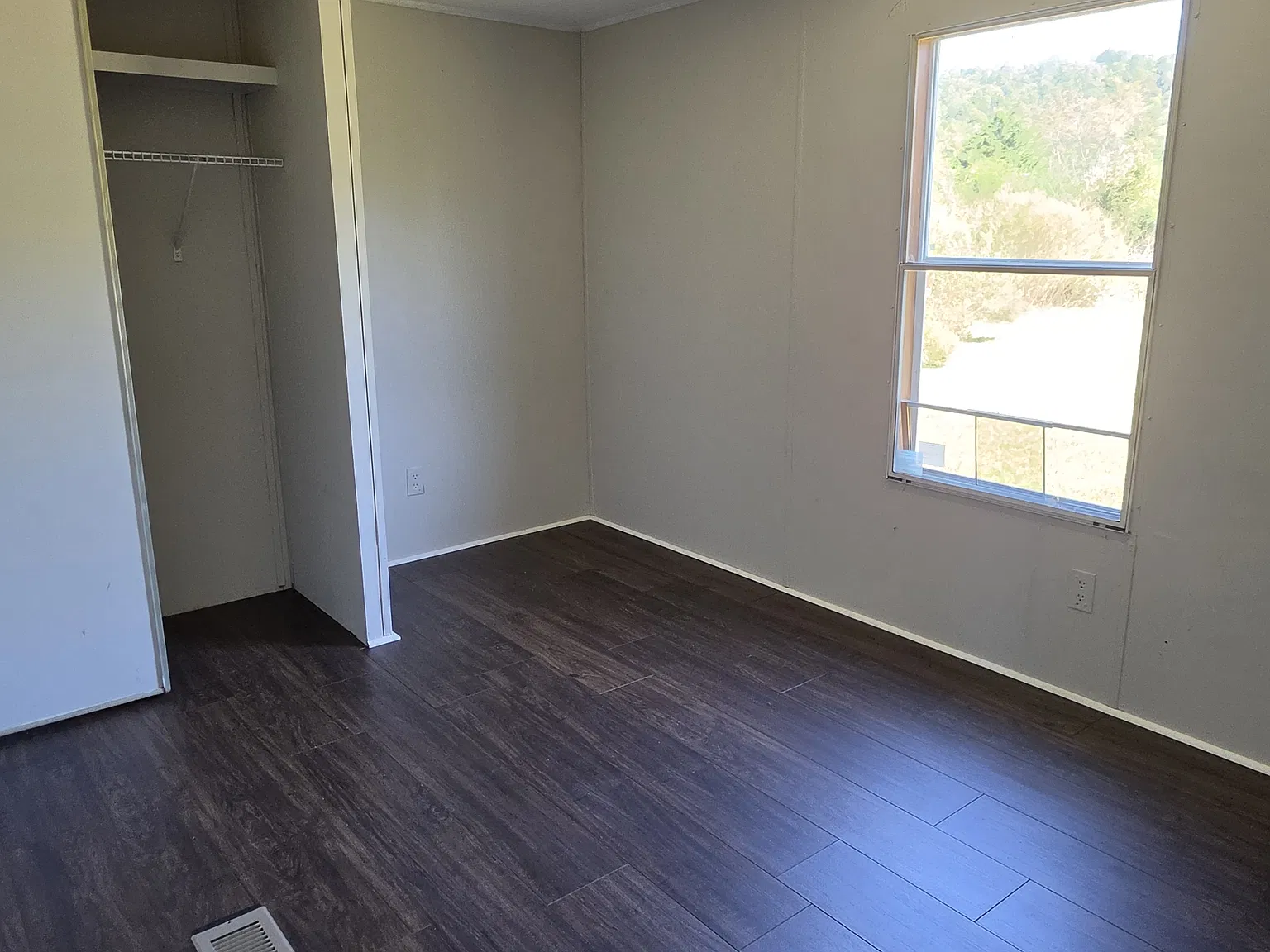3 bed, 850 sqft, $750 — Photo 4