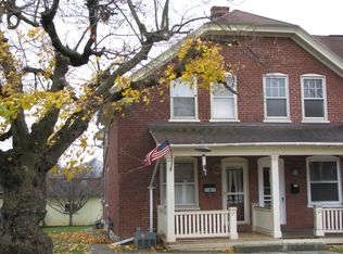 34 E Locust St, Lebanon, PA 17042