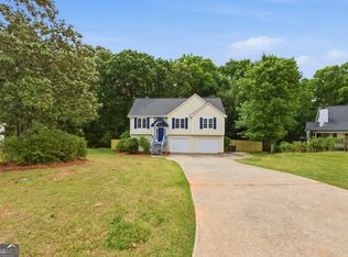 1026 Carriage Way, Loganville, GA 30052