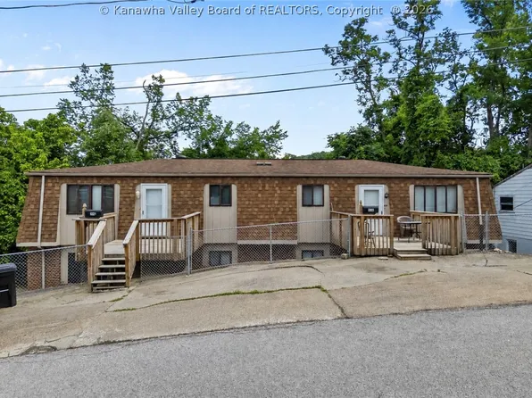 904/906 Valley View Dr, South Charleston, WV 25309