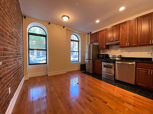 1st image of 65 W 106th St #1FF