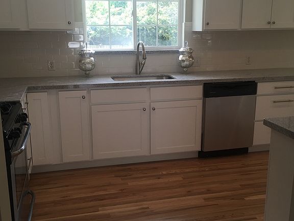 Stunning new kitchen & floor