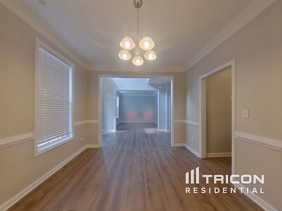 4th image of 1413 Saint Charles Ct