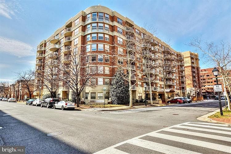 1st image of 1200 Braddock Pl APT 811