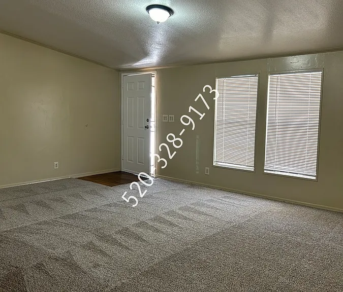 761 W Lightstar Cir — Photo 9