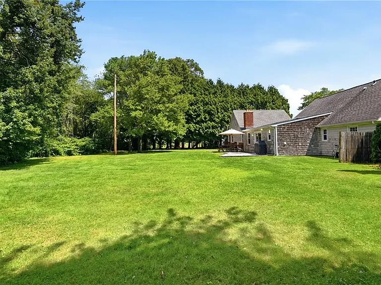 6 Lakewood Dr — Photo 47
