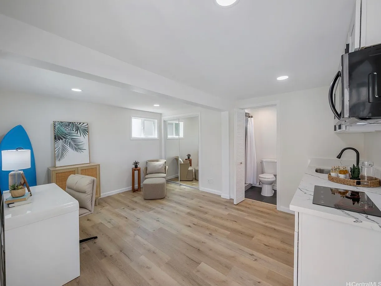 855 Kainoa Pl — Photo 2