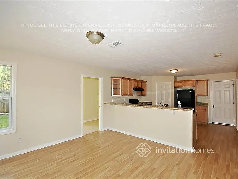 595 Paper Mill Dr — Photo 7