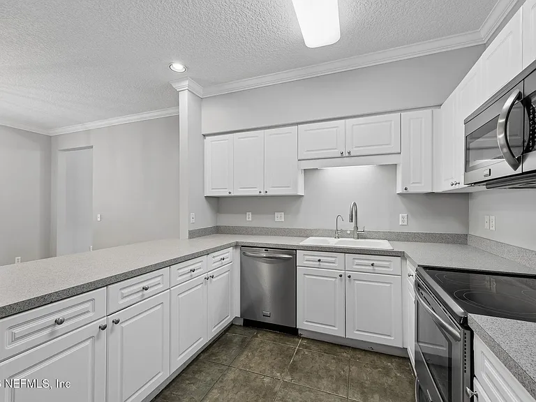 3987 America Ave — Photo 14