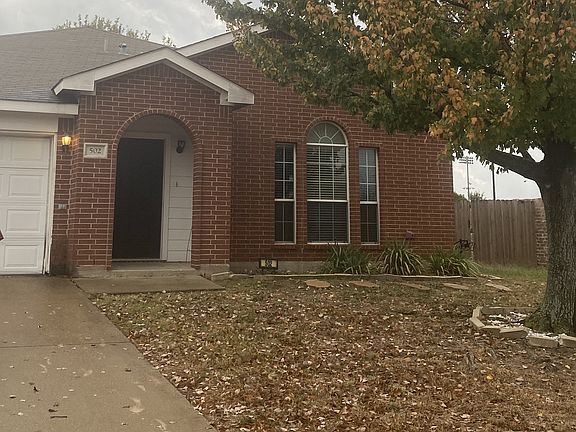 3rd image of 502 Kensington Dr