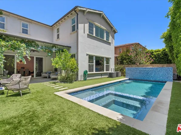 14624 McCormick St, Sherman Oaks, CA 91411