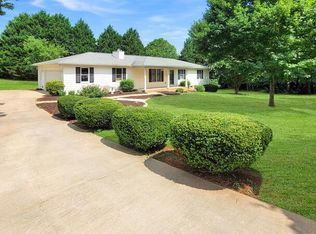 205 Roxbury Ln, Duncan, SC 29334