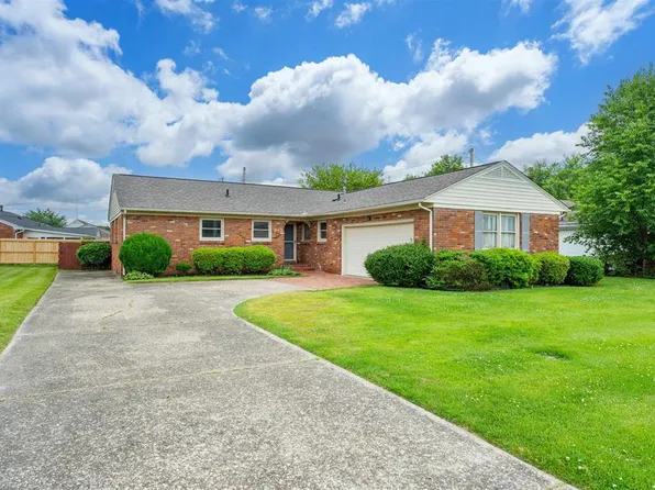 812 Wesleyan Park Dr, Owensboro, KY 42301