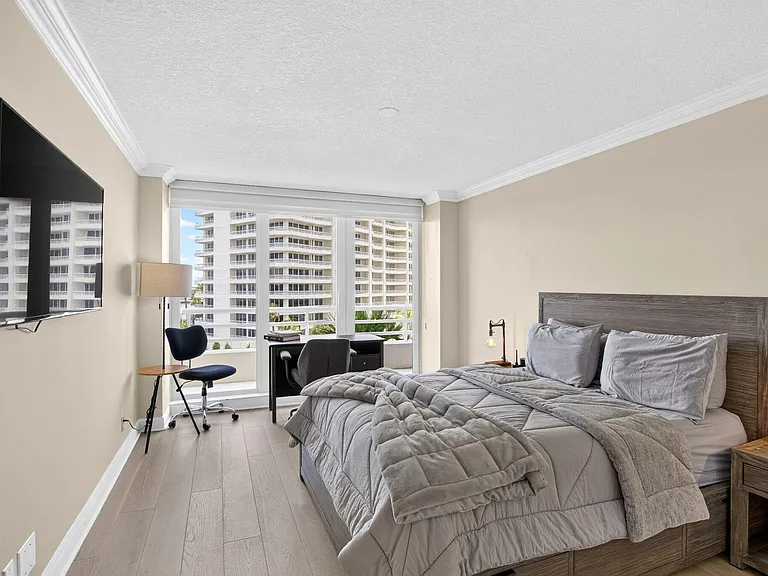 4101 N Ocean Blvd #401 — Photo 26