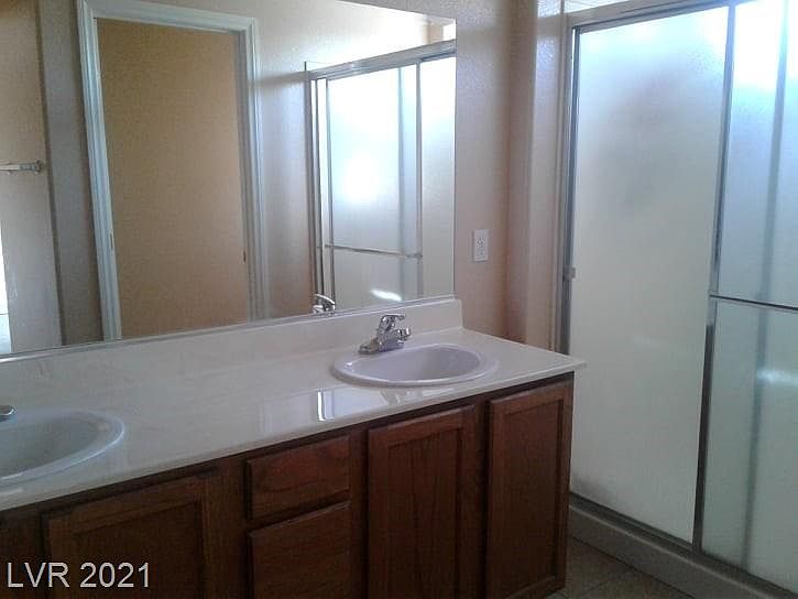 1st image of 6891 Mahogany Meadows Ave