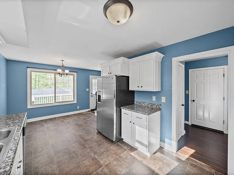 3469 Bradfield Dr — Photo 15