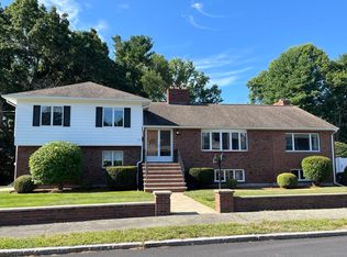 19 Longbow Rd, Stoneham, MA 02180