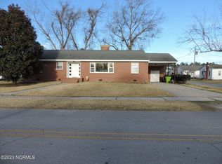 302 A St, Bridgeton, NC --