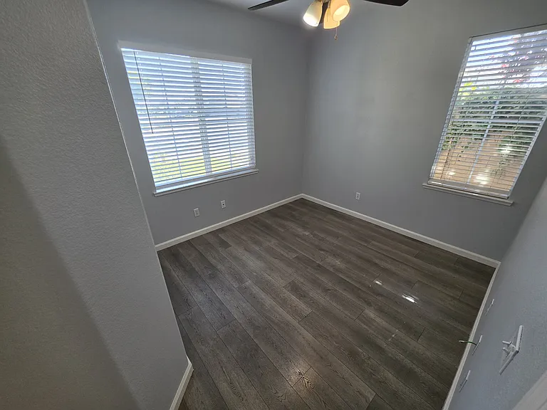 119 Legacy St — Photo 26