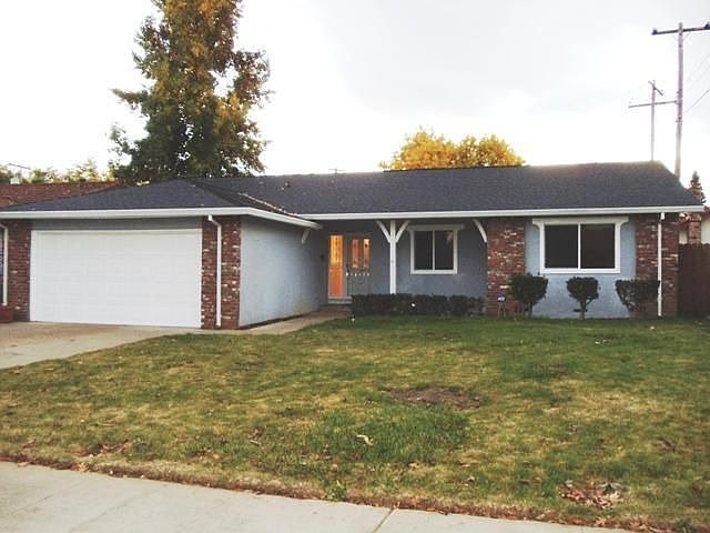 1st image of 10122 La Alegria Dr