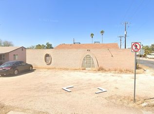 831 N Swan Rd #1, Tucson, AZ 85711