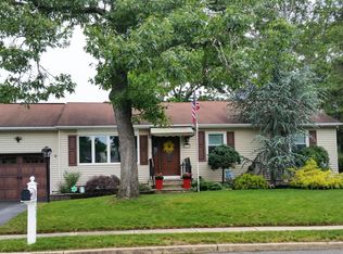 571 Rhode Island Ave, Brick, NJ 08724