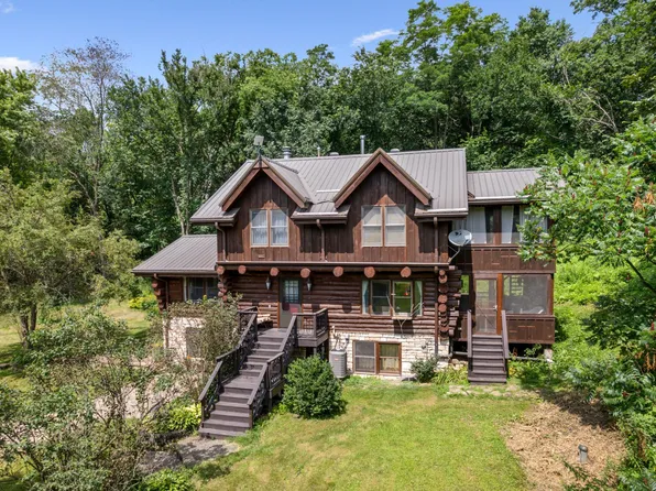 22928 Mohan Rd, Winona, MN 55987