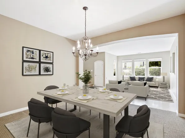 788 Hollowbrook Ct, San Marcos, CA 92078